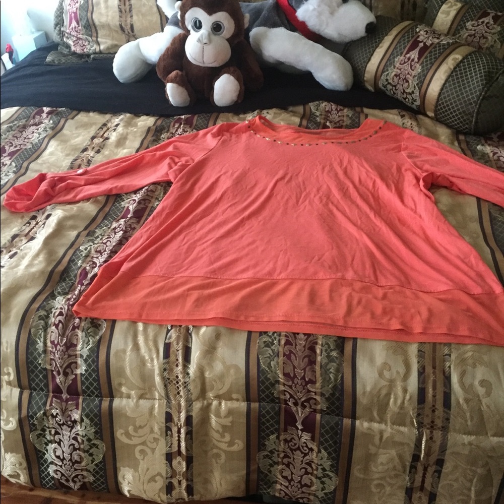 Clothes - Picture 6 of 8